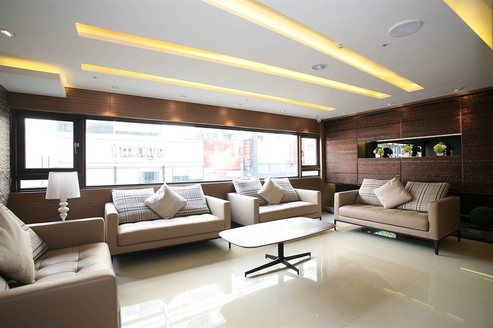 Talmud Hotel Yizhong Taichung Exterior foto